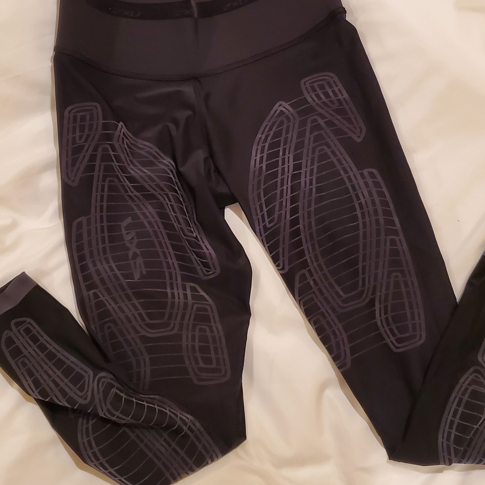 2XU MCS Bonded Mid-Rise Compression Tights